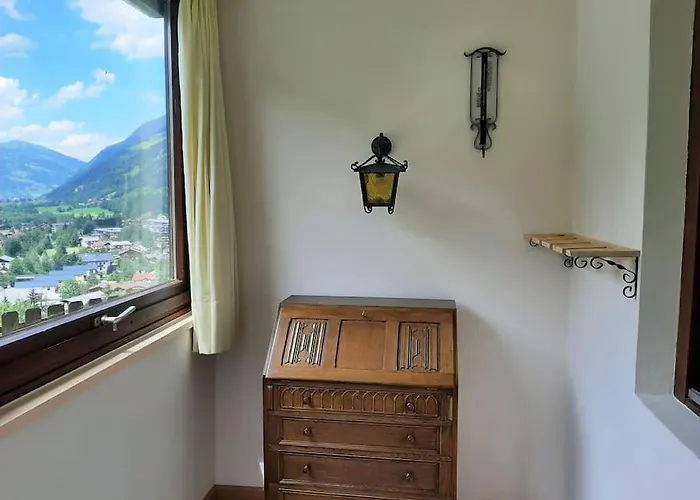 Cozy W A View & Own Garden Bad Gastein